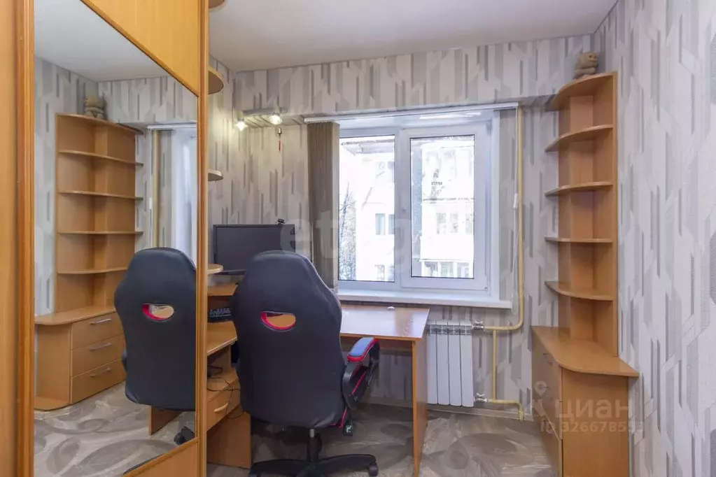 4-к кв. Омская область, Омск Волгоградская ул., 2Б (58.9 м) - Фото 1