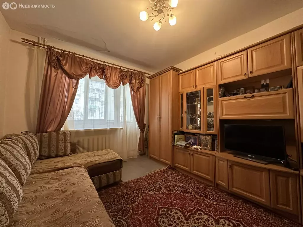 4-комнатная квартира: Аксай, Садовая улица, 20к4 (77 м) - Фото 1