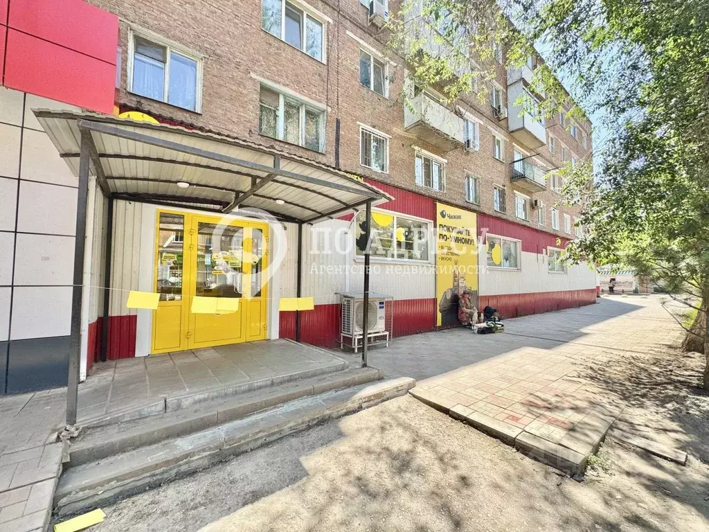 Торговая площадь в Саратовская область, Энгельс 2-й мкр, 27 (363 м) - Фото 2