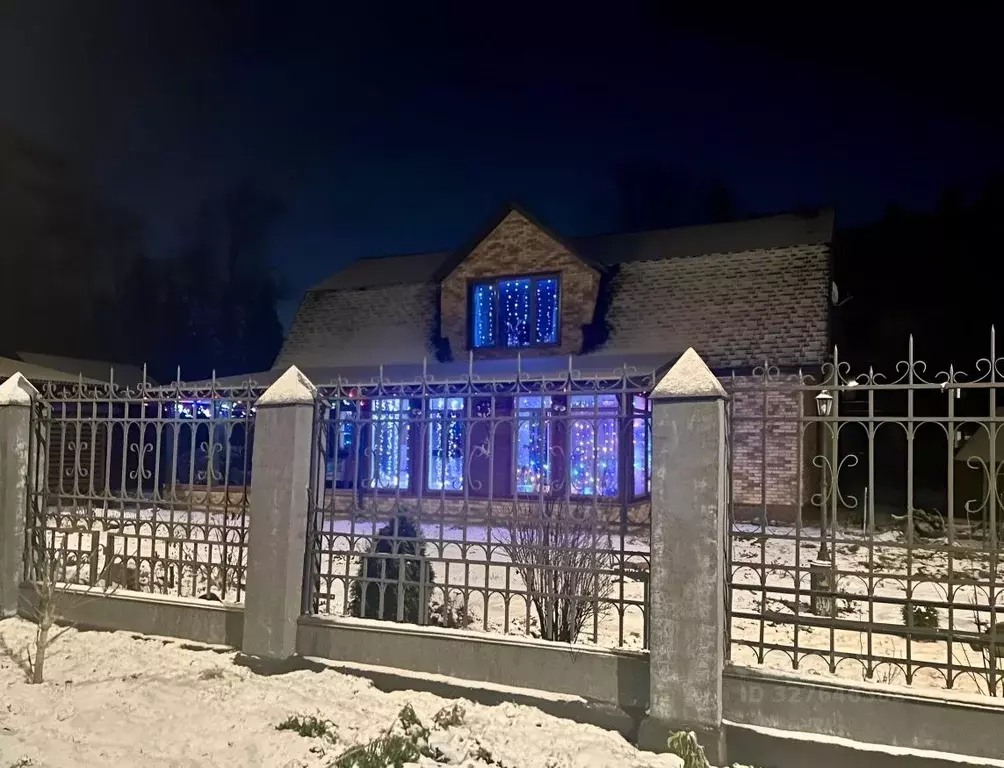 Коттедж в Москва с. Михайловское, Курорт Михайловское кп,  (300 м) - Фото 1