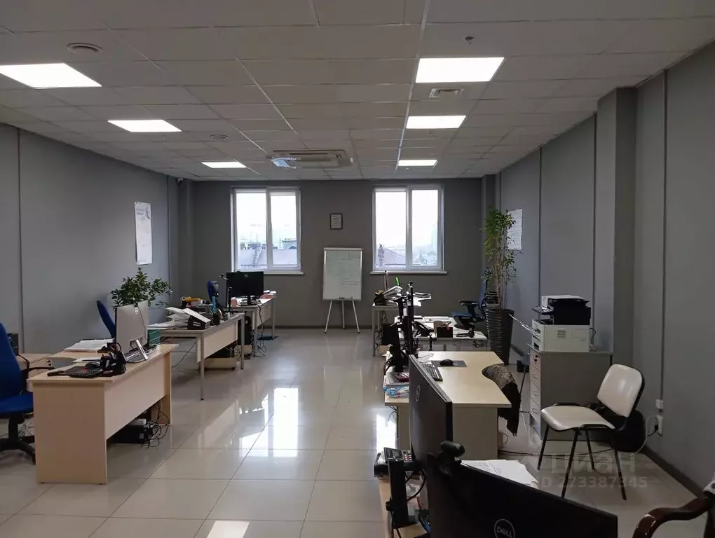 Офис в Краснодарский край, Краснодар Северная ул., 490 (89 м) - Фото 1