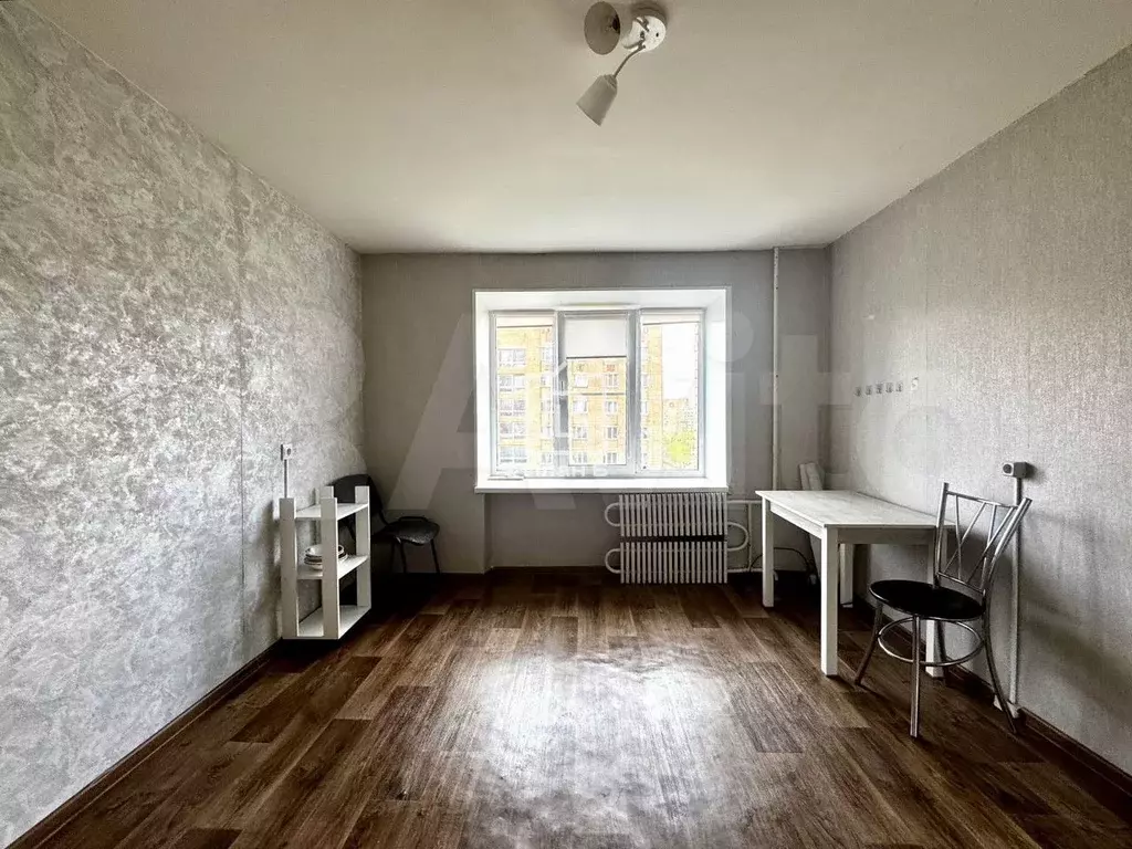 Комната 17 м в 8-к., 6/9 эт. - Фото 0