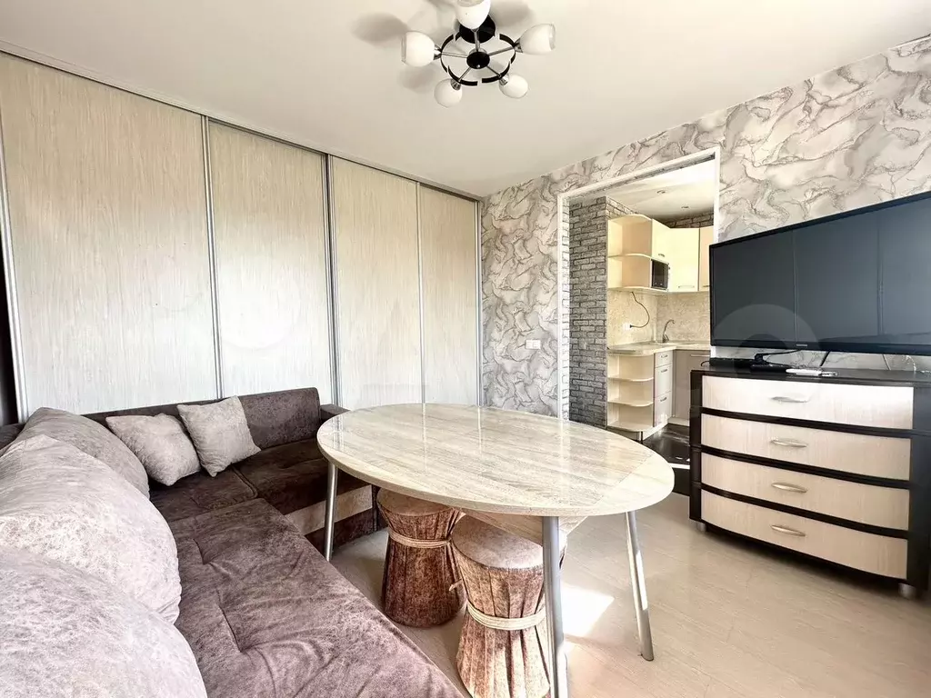 3-к. квартира, 60 м, 4/5 эт. - Фото 1