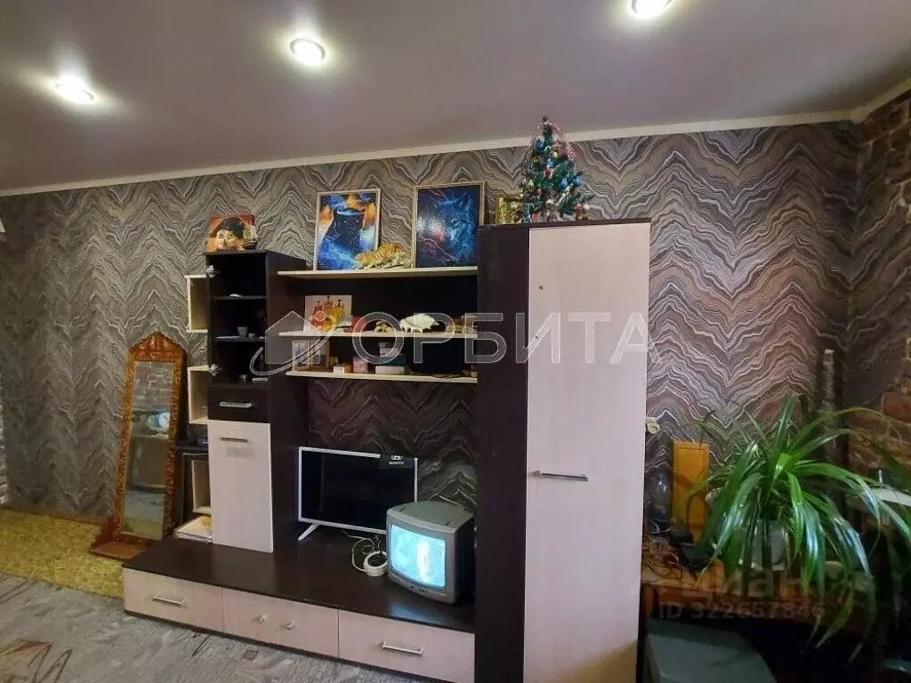 1-к кв. Тюменская область, Тюмень Заречный проезд, 10 (33.9 м) - Фото 1