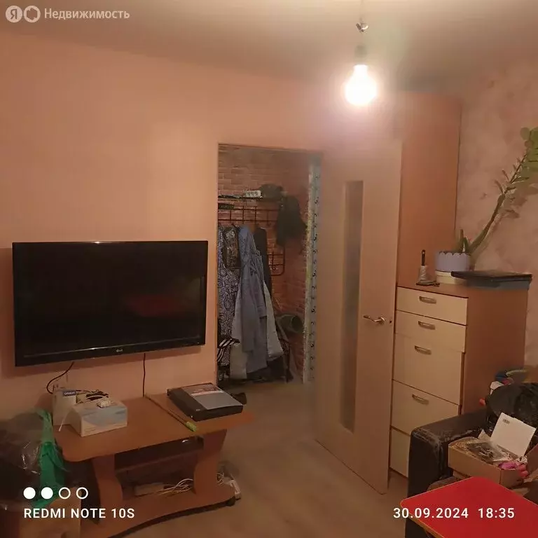 2-комнатная квартира: Каменск-Уральский, улица Шестакова, 19 (43.2 м) - Фото 1