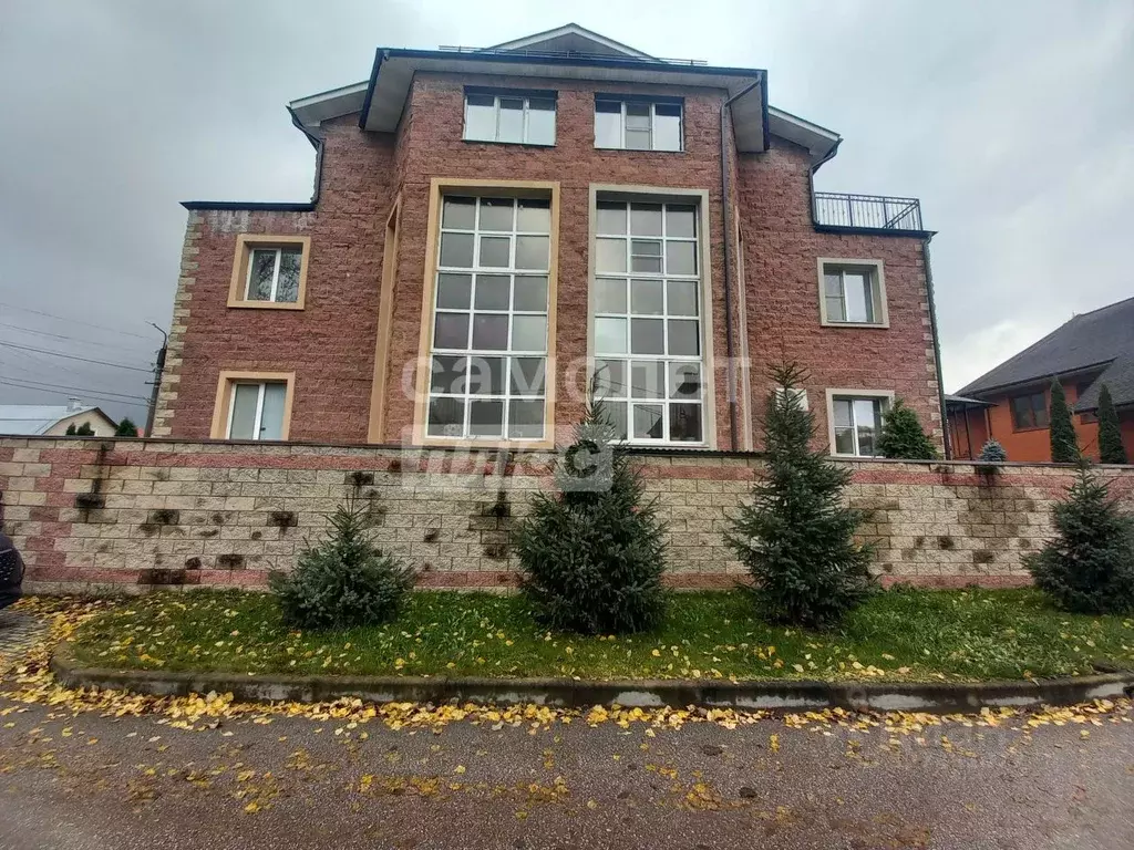 Таунхаус в Рязанская область, Рязань Лесопарковая ул. (205 м) - Фото 1