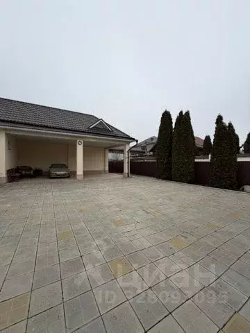 Дом в Кабардино-Балкария, Нальчик Дагестанская ул. (100 м) - Фото 1