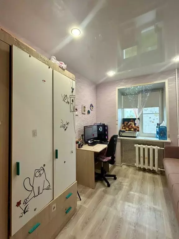 3-к кв. Кировская область, Киров ул. Опарина, 3 (48.8 м) - Фото 2