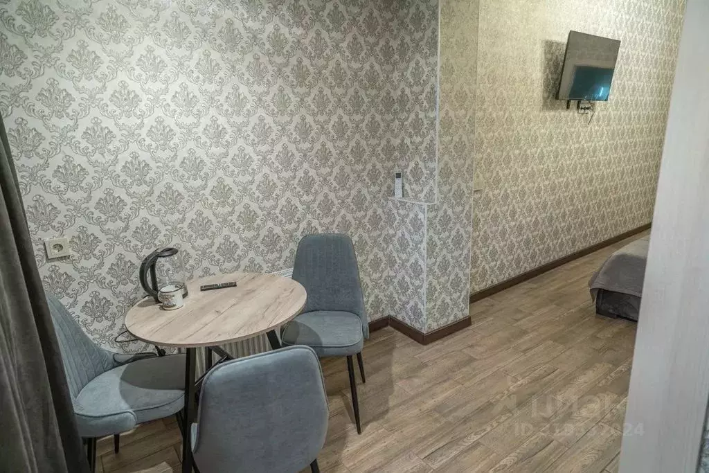 Комната Северная Осетия, Владикавказ просп. Доватора, 8литА - Фото 1