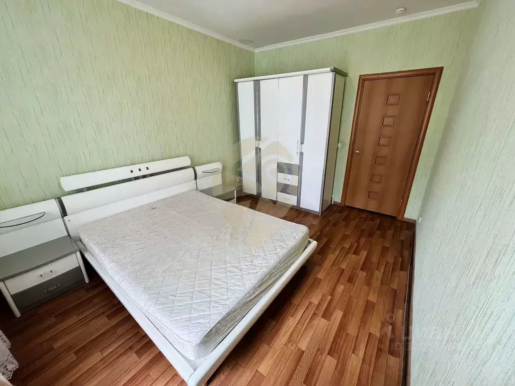 2-к кв. Белгородская область, Старый Оскол Дубрава мкр, 1 кв-л, 18 ... - Фото 1