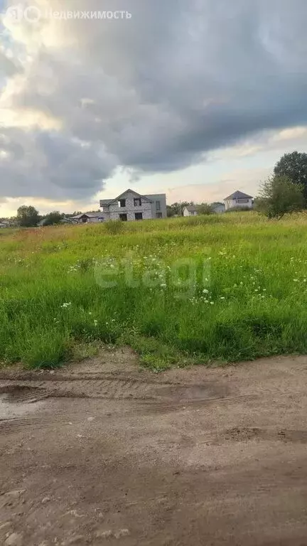 Участок в Луговое, Яблочная улица (9.64 м) - Фото 0