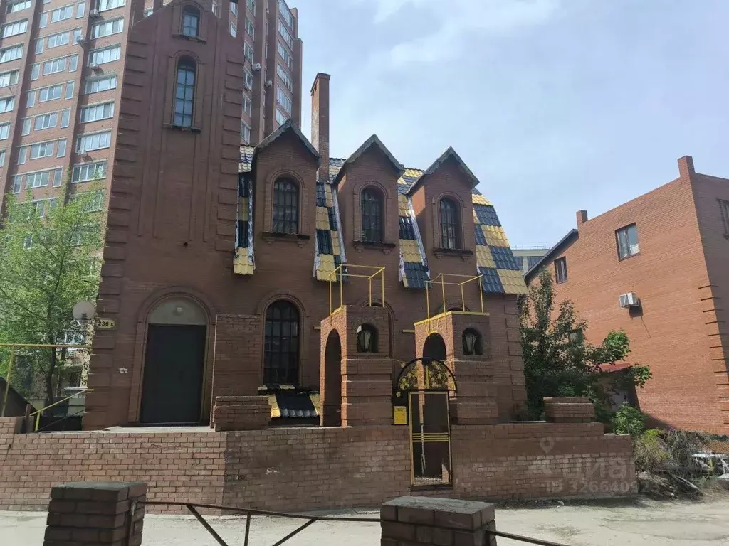 Дом в Самарская область, Самара ул. Советской Армии, 236 (365 м) - Фото 2