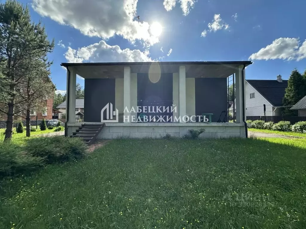 Дом в Ленинградская область, Кингисепп ул. Кленовая, 7 (319 м) - Фото 2