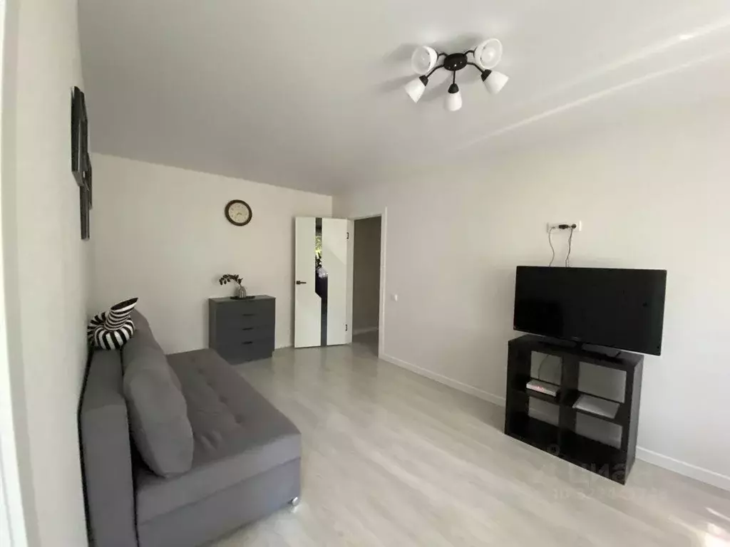 3-к кв. Самарская область, Самара Больничная ул., 18 (56.0 м) - Фото 2