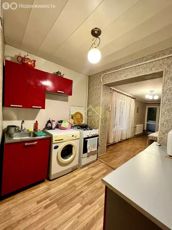 3-комнатная квартира: Владикавказ, улица Гугкаева, 63к2 (98 м) - Фото 1