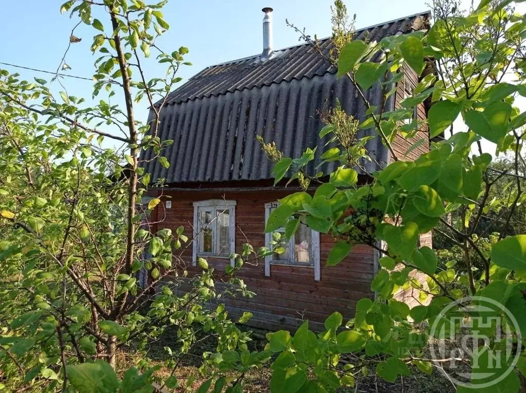 Дом в Ленинградская область, Приозерское городское поселение, Заречный ... - Фото 0