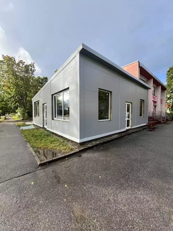 Торговая площадь в Ленинградская область, Луга просп. Урицкого, 41А ... - Фото 2