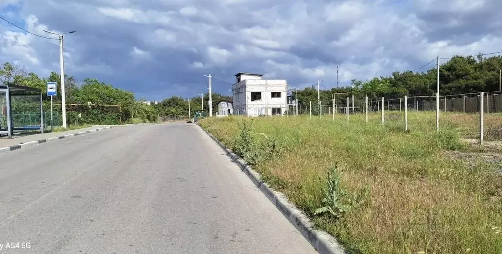 Участок в Севастополь ул. Донская, 104 (5.0 сот.) - Фото 2