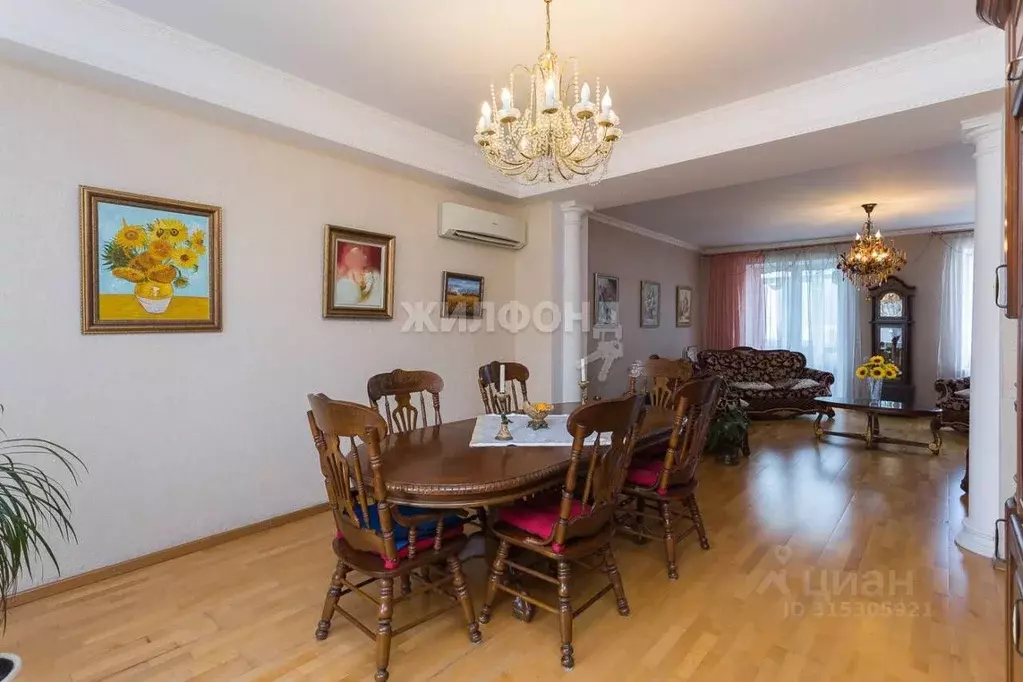 2-к кв. Новосибирская область, Новосибирск ул. Ленина, 20 (86.8 м) - Фото 0
