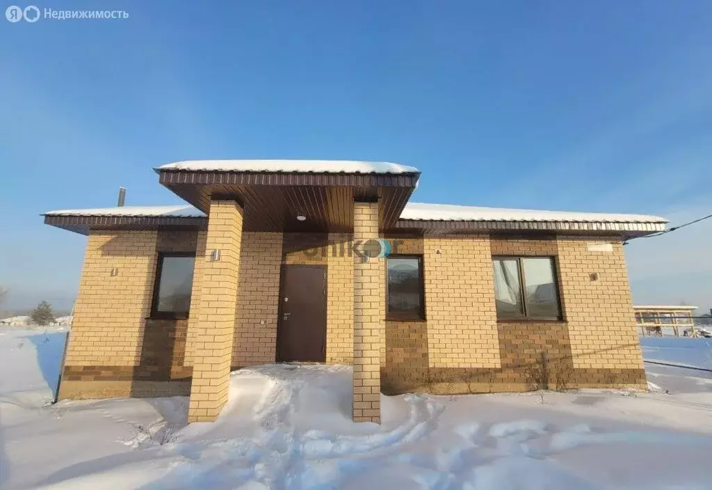 Дом в село Иглино, Красноярская улица (125 м) - Фото 1