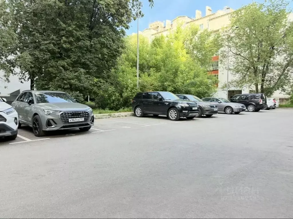 Гараж в Москва ул. Сокольнический Вал, 40 (14 м) - Фото 2