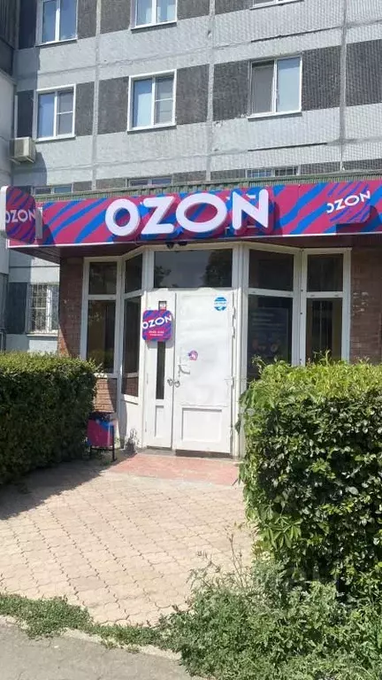 Помещение свободного назначения в Самарская область, Тольятти ул. 40 ... - Фото 1