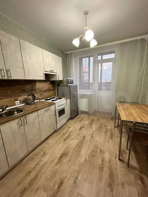 1-к. квартира, 33 м, 13/14 эт. - Фото 0