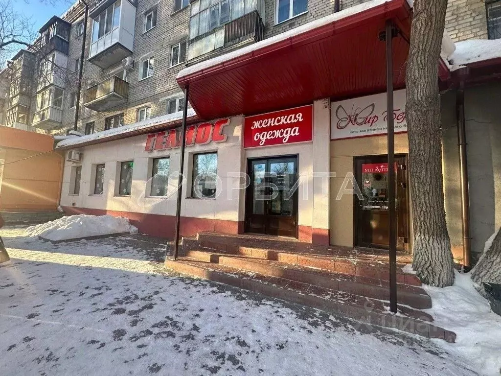 Торговая площадь в Тюменская область, Тюмень ул. Мельникайте, 64 (169 ... - Фото 1