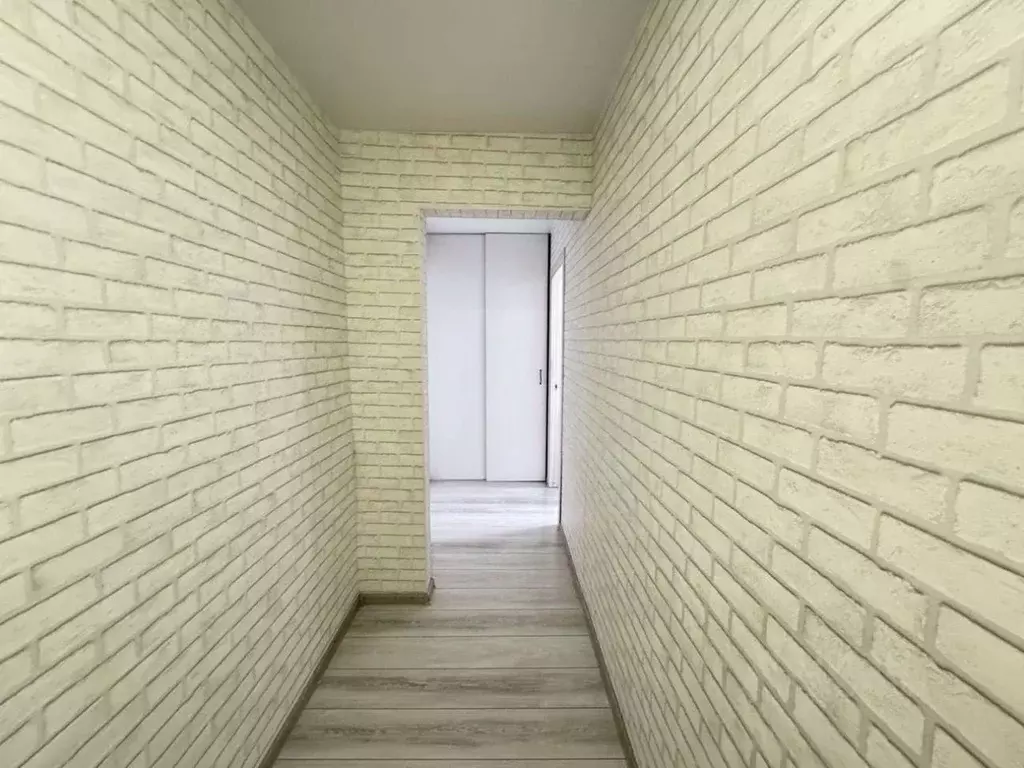 3-к кв. Алтайский край, Барнаул ул. Георгиева, 57 (60.0 м) - Фото 1