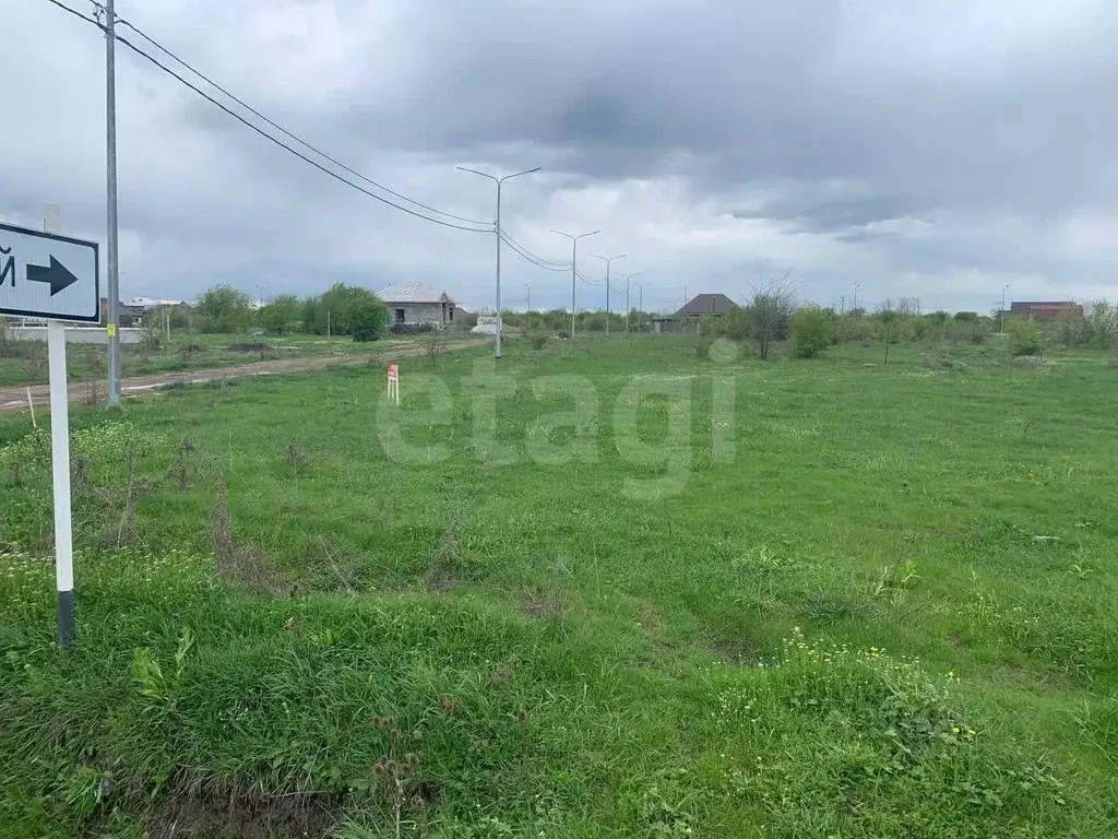 Участок в Адыгея, Майкоп Российская ул. (6.5 сот.) - Фото 1