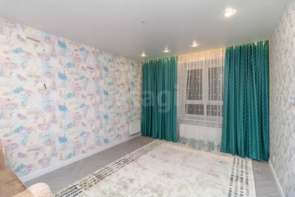 2-к кв. Тюменская область, Тюмень ул. Тимофея Кармацкого, 7 (91.8 м) - Фото 1