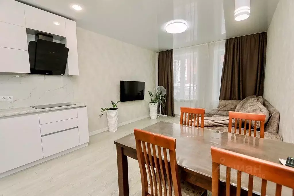 2-к кв. Удмуртия, Ижевск ул. Ленина, 97 (70.0 м) - Фото 1