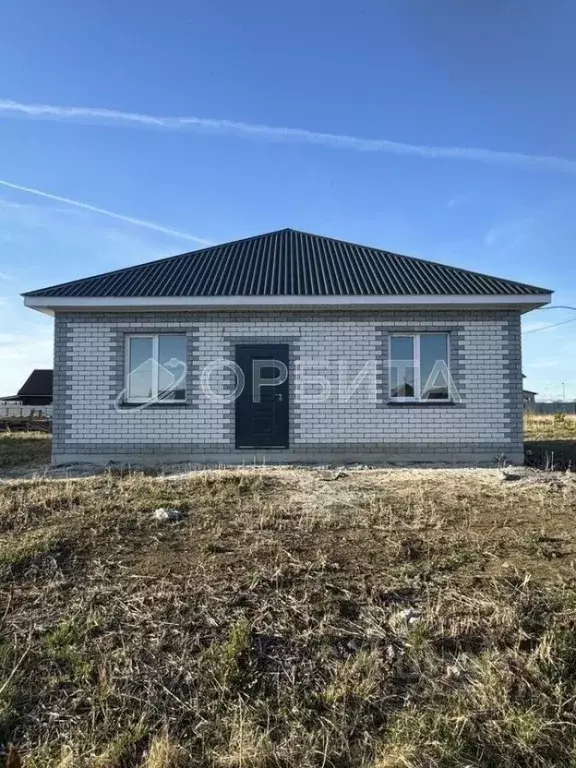 Дом в Тюменская область, Тюменский муниципальный округ, д. Якуши пер. ... - Фото 1