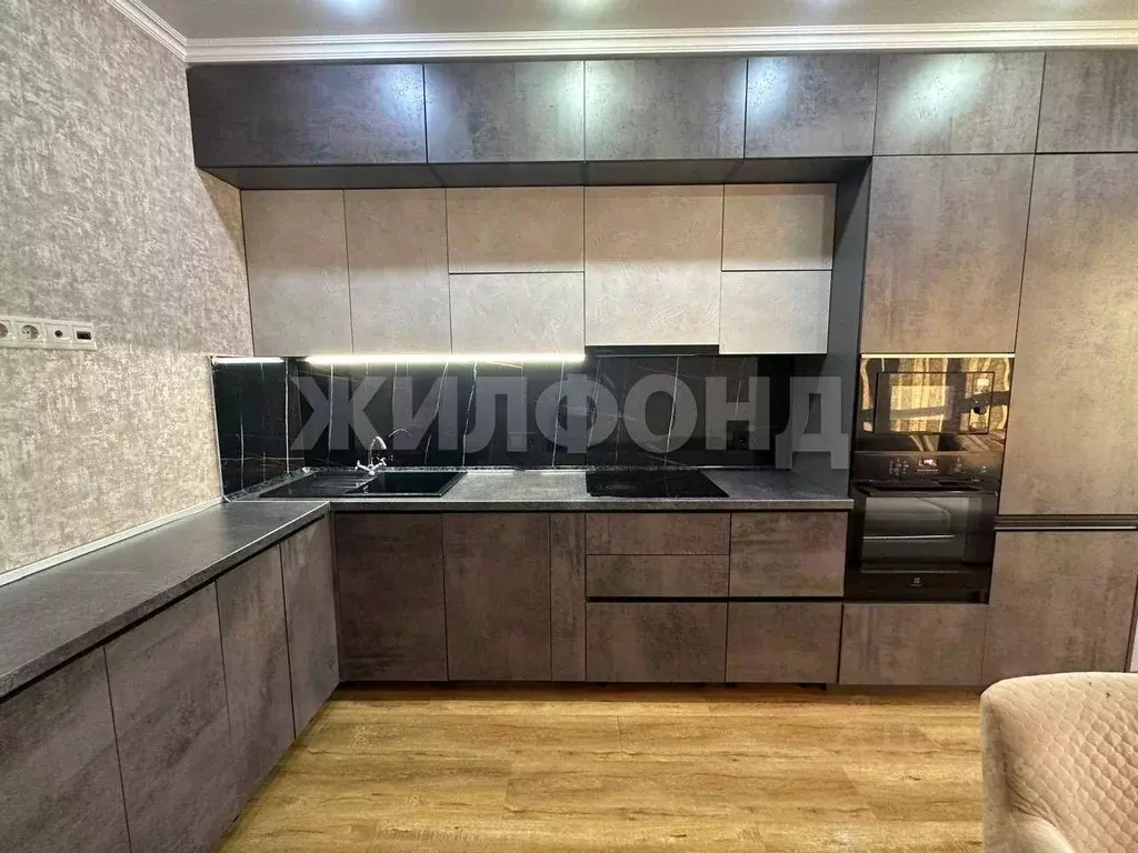 3-к кв. Алтайский край, Барнаул ул. 280-летия Барнаула, 23 (63.4 м) - Фото 1