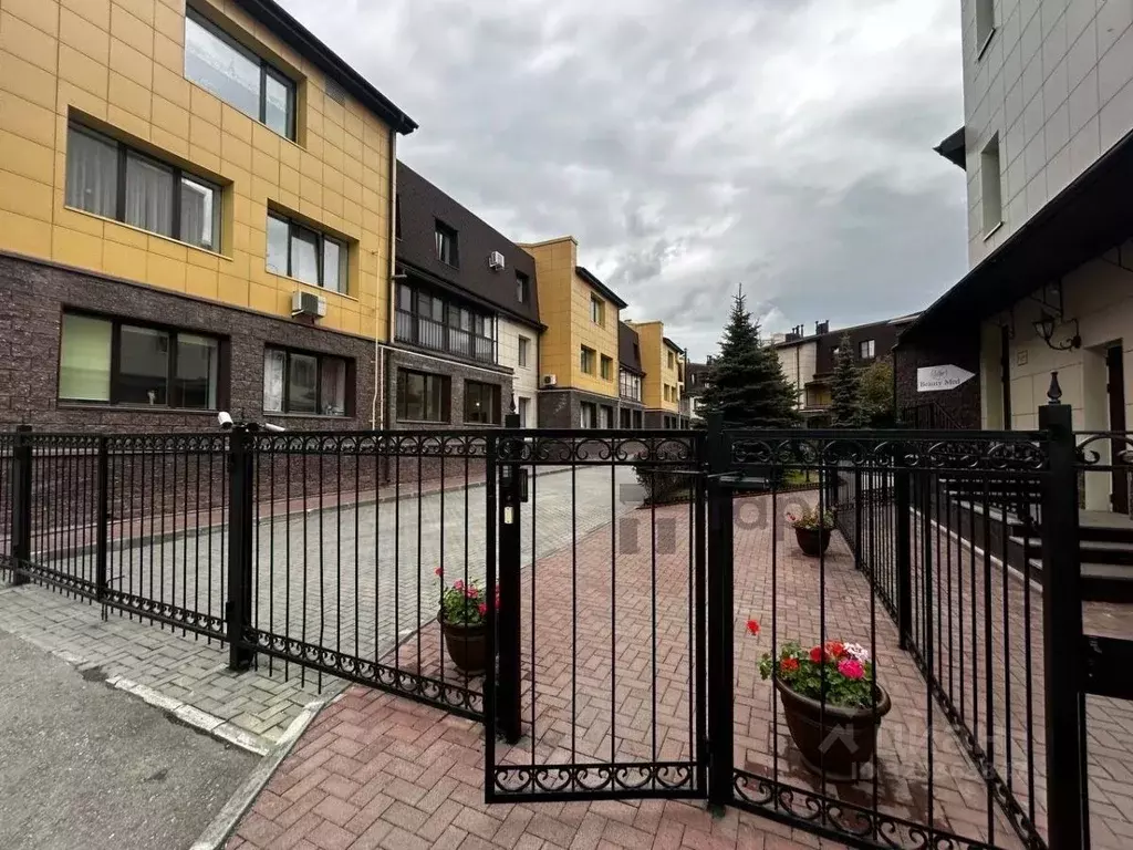 3-к кв. Челябинская область, Челябинск Тепличная ул., 68А (116.0 м) - Фото 2