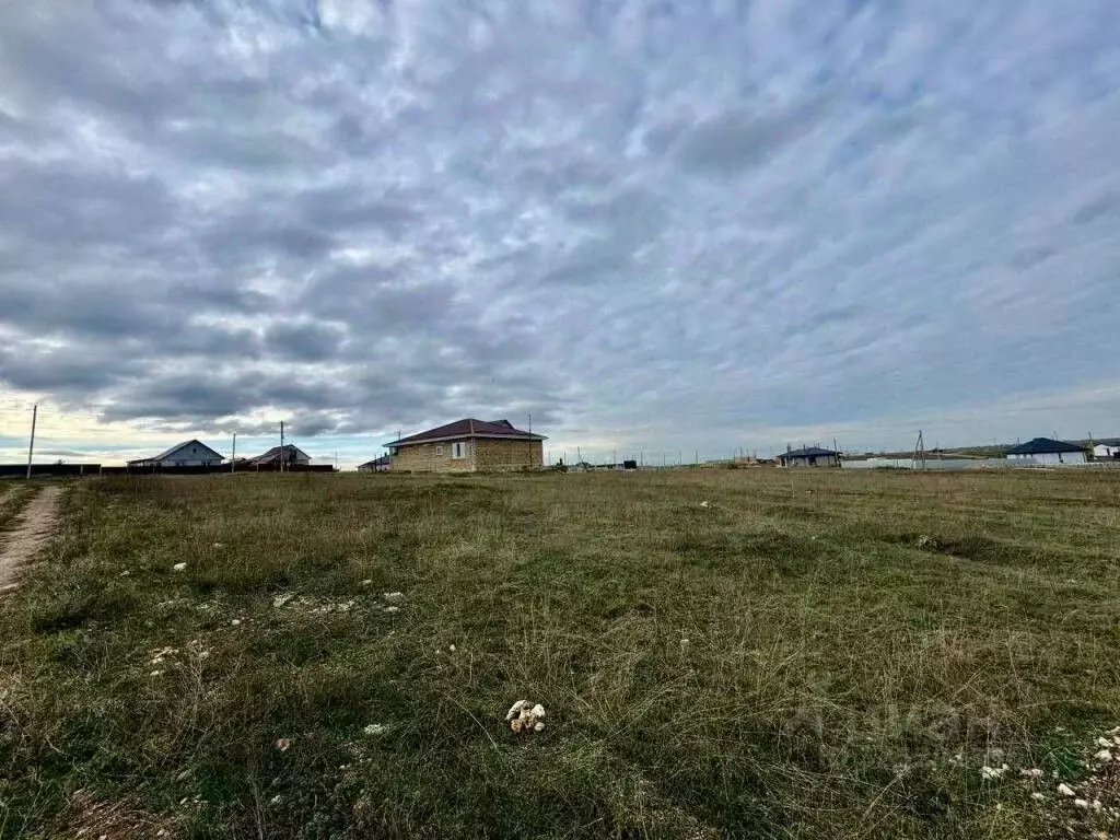 Участок в Крым, Симферопольский район, с. Мирное ул. Исмаила ... - Фото 2