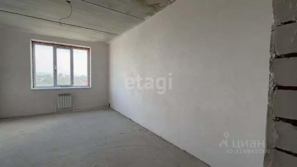 2-к кв. Карачаево-Черкесия, Черкесск ул. Имени Ворошилова, 42 (96.0 м) - Фото 0