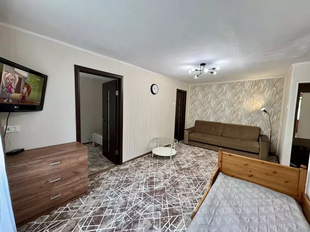 2-к кв. Нижегородская область, Дзержинск ул. Грибоедова, 23 (42.0 м) - Фото 0