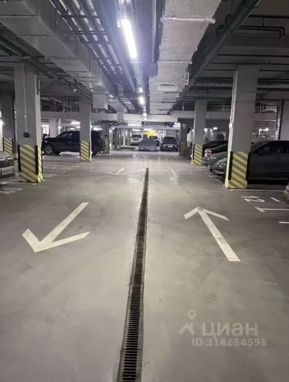 Гараж в Москва Матвеевский Парк жилой комплекс (15 м) - Фото 0