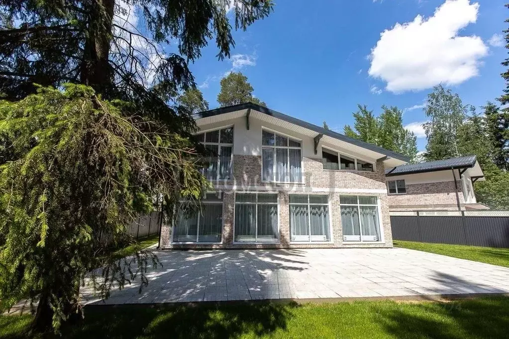 Дом в Московская область, Солнечногорск городской округ, с. Алабушево  ... - Фото 1