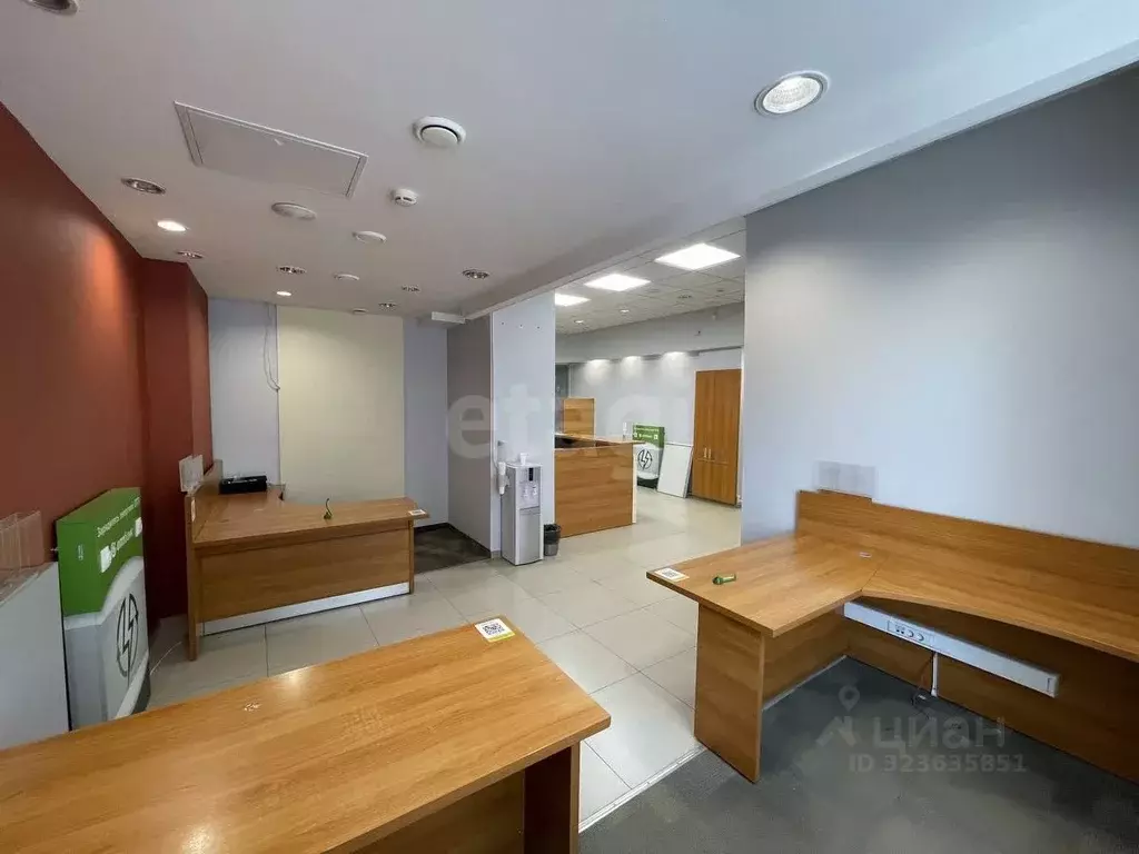 Помещение свободного назначения в Тюменская область, Тюмень ул. ... - Фото 1