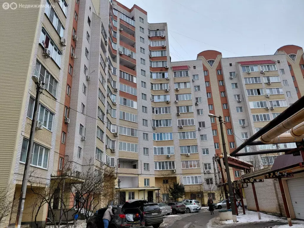 4-комнатная квартира: Астрахань, улица Валерии Барсовой, 17к2 (115.4 ... - Фото 1