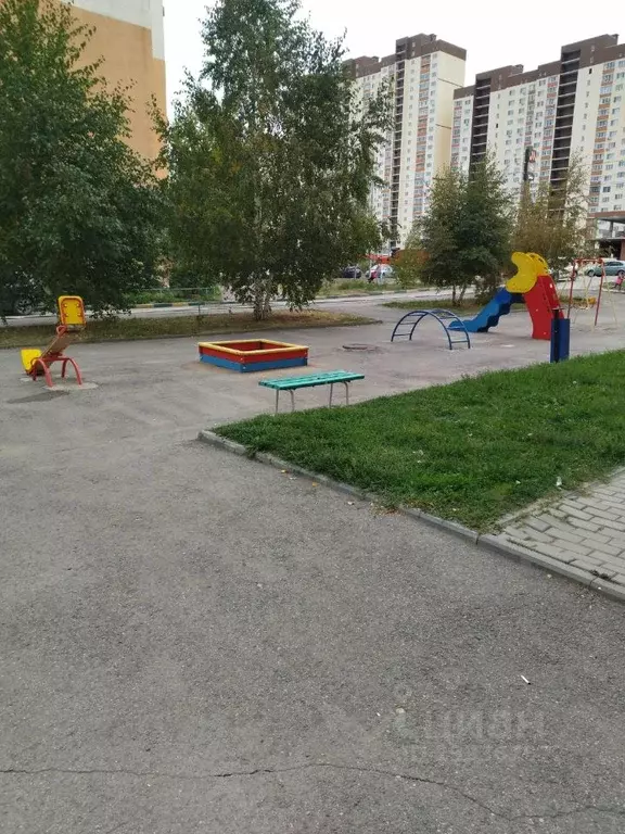 1-к кв. Саратовская область, Саратов ул. Имени С.Ф. Тархова, 37 (42.0 ... - Фото 2