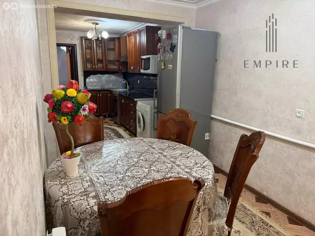 3-комнатная квартира: Шали, улица А.А. Кадырова, 141 (53.1 м) - Фото 1