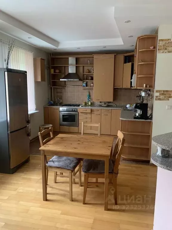 3-к кв. Новгородская область, Великий Новгород Район Софийская ... - Фото 0