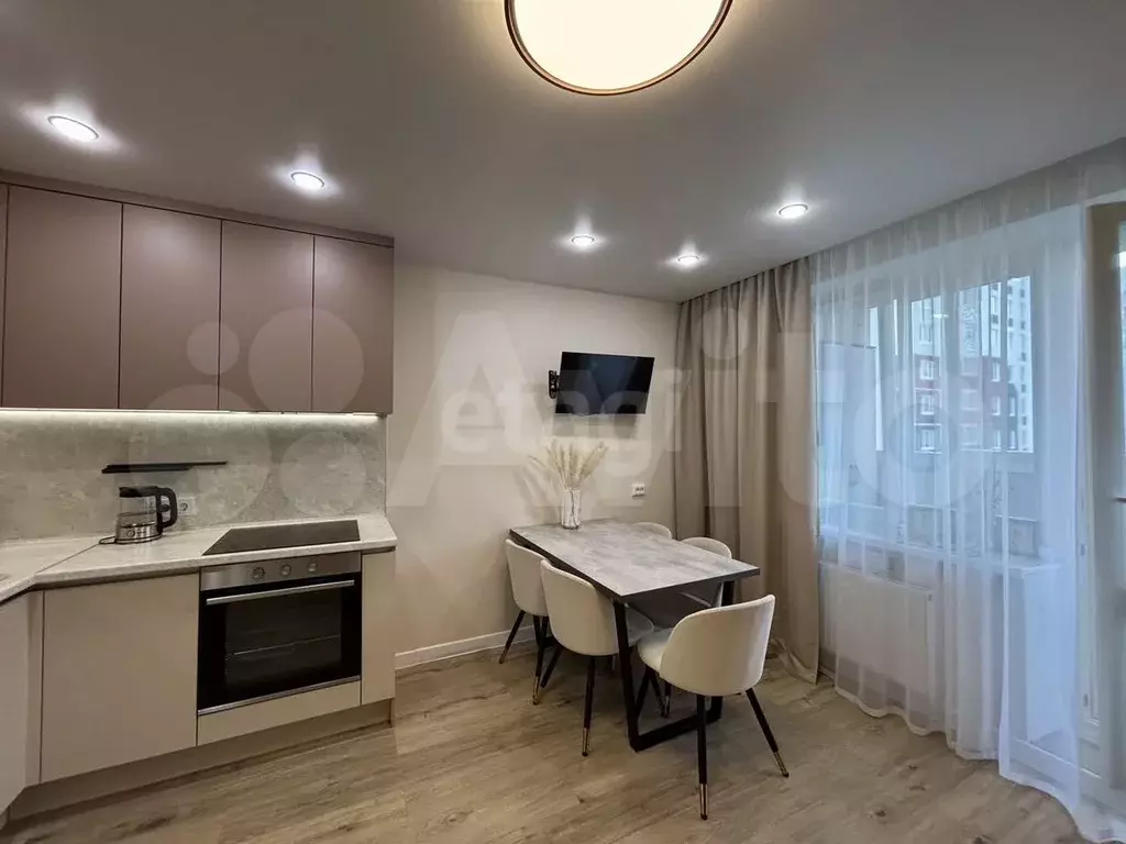 2-к. квартира, 50 м, 8/15 эт. - Фото 1
