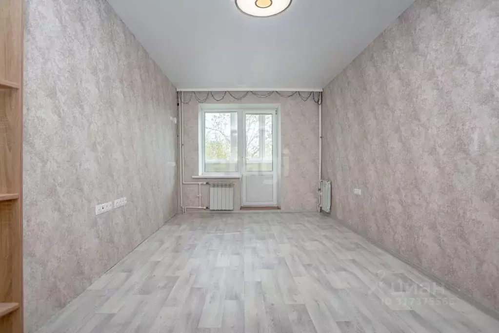 2-к кв. Приморский край, Владивосток Санаторная мкр, ул. Шестая, 5 ... - Фото 0