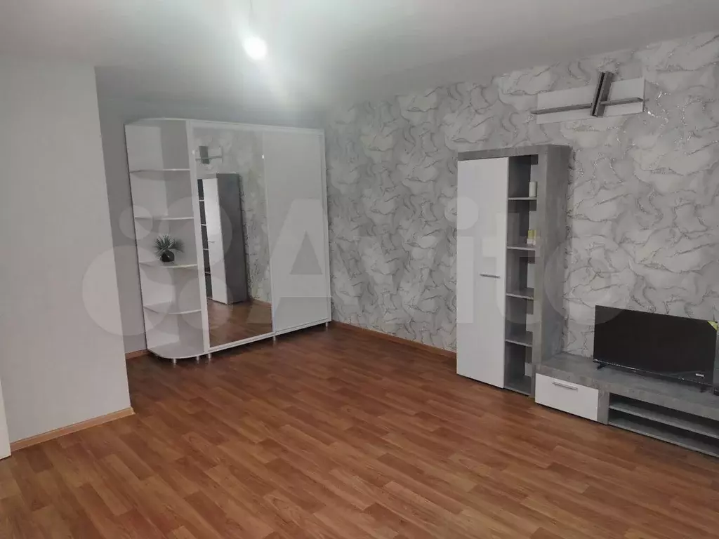 1-к. квартира, 43 м, 2/3 эт. - Фото 1