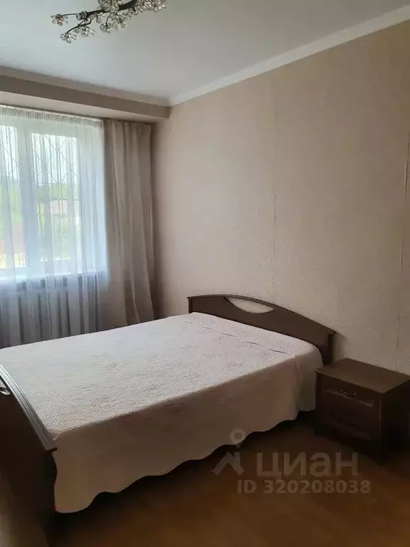 3-к кв. Ставропольский край, Кисловодск ул. Чкалова, 17 (65.0 м) - Фото 1