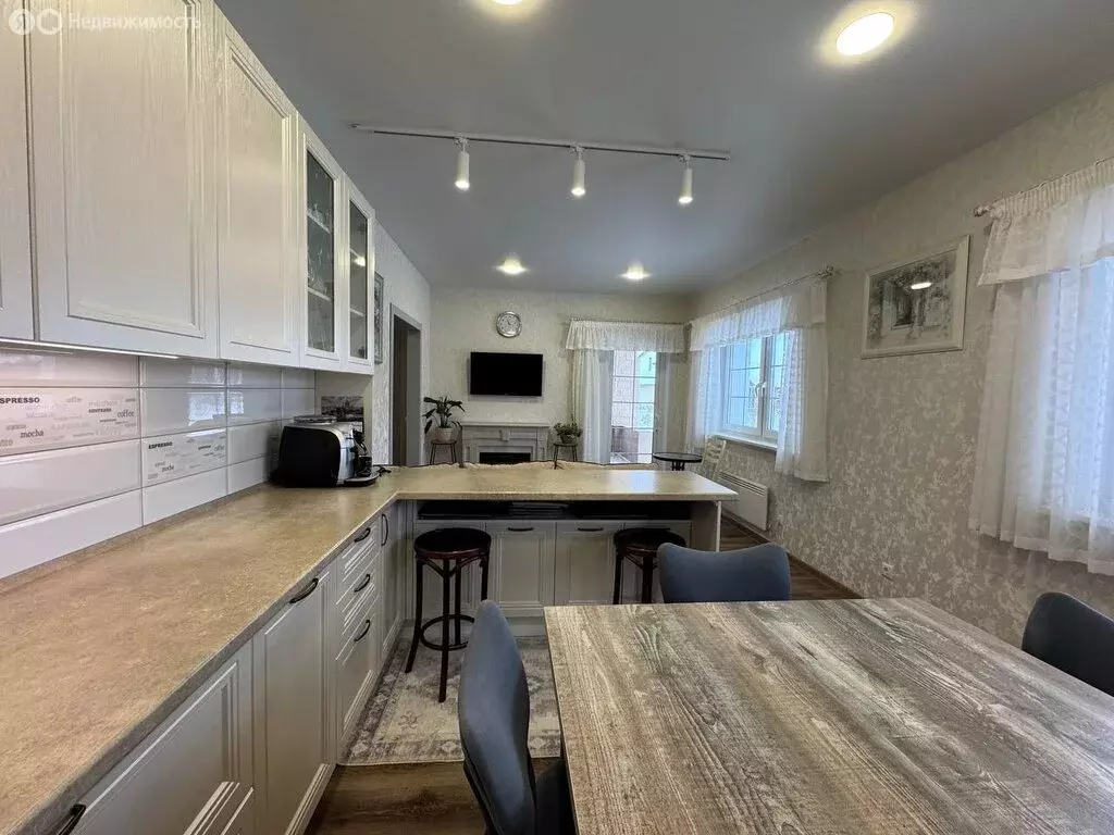 Дом в Ленинградская область, Гатчинский муниципальный округ, ... - Фото 2